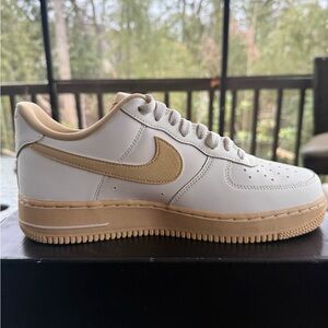 Nike Air Force 1 on Sail/Sesame Low-Top Sneakers